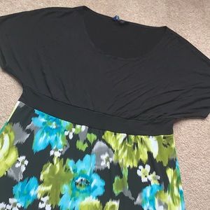 5/25 Reitmans top/tunic